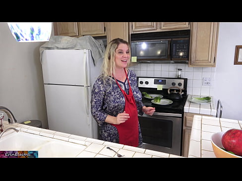 ❤️ Stepmom milking him in the kitchen before his date ️❌ Russian porn at porn en-us.hentaisea-com.ru ☑